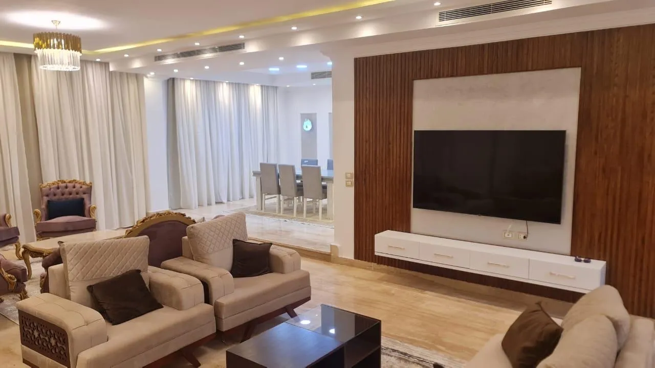  للبيع في اكاسيا في  بمساحة 0 م² تتكون من 0 غرف