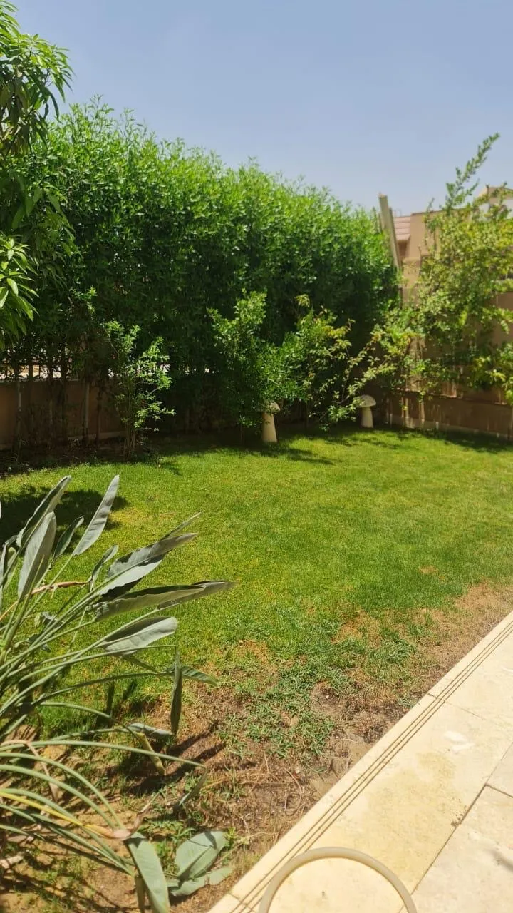  للبيع في اكاسيا في  بمساحة 0 م² تتكون من 0 غرف