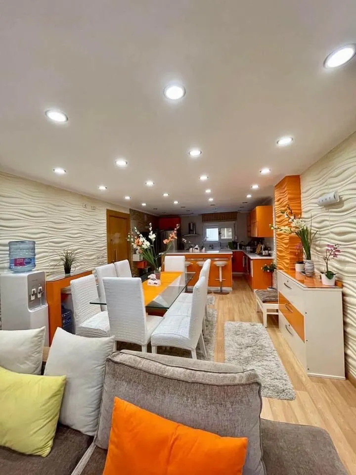 للبيع في مدينتي في بمساحة 0 م² تتكون من 0 غرف