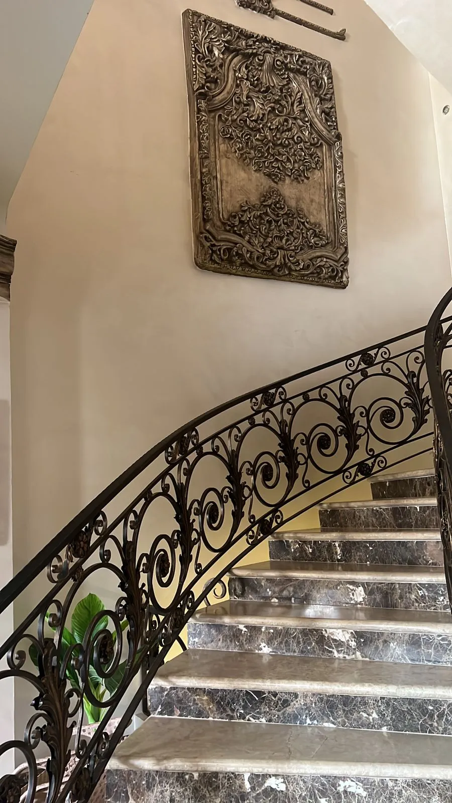 Villa for sale in Al Yasmin-Sheikh Zayed in El Sheikh Zayed of 660 m² with 5 bedrooms