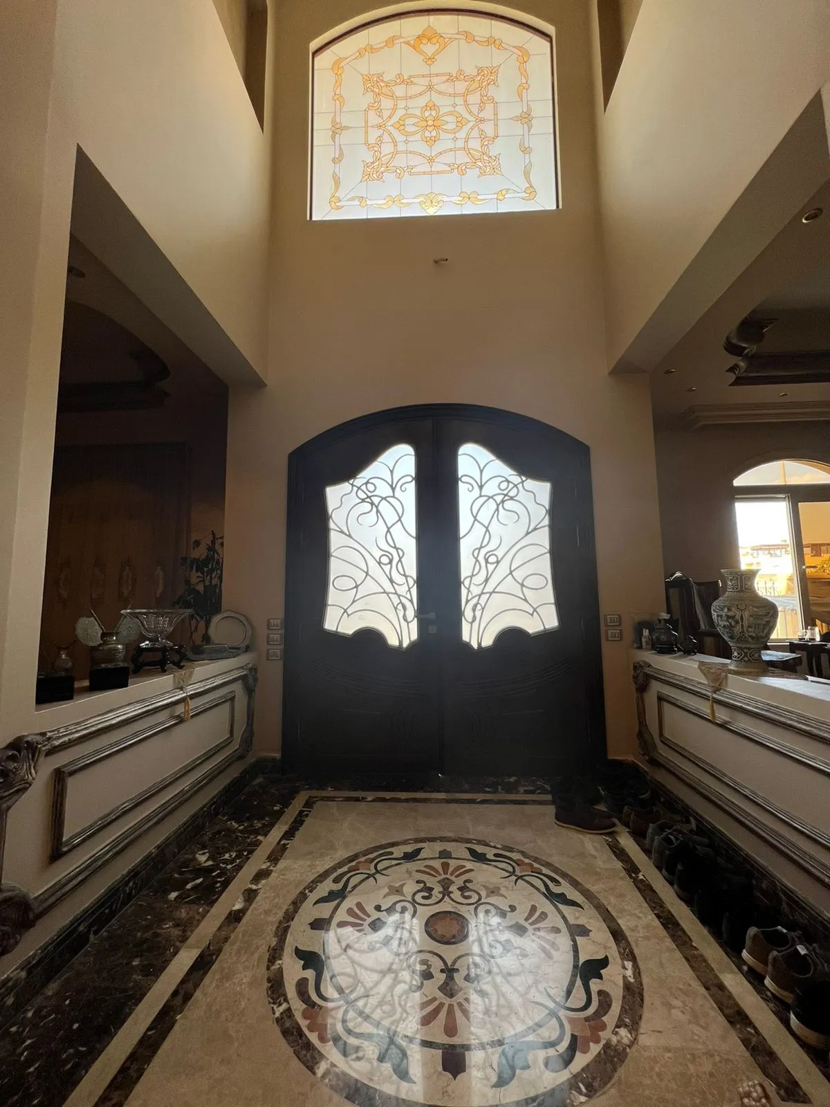 Villa for sale in Al Yasmin-Sheikh Zayed in El Sheikh Zayed of 660 m² with 5 bedrooms