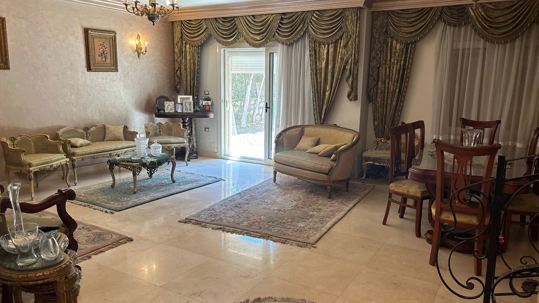 Townhouse for sale in Karma Residence in 6th of October City of 230 m² with 4 bedrooms