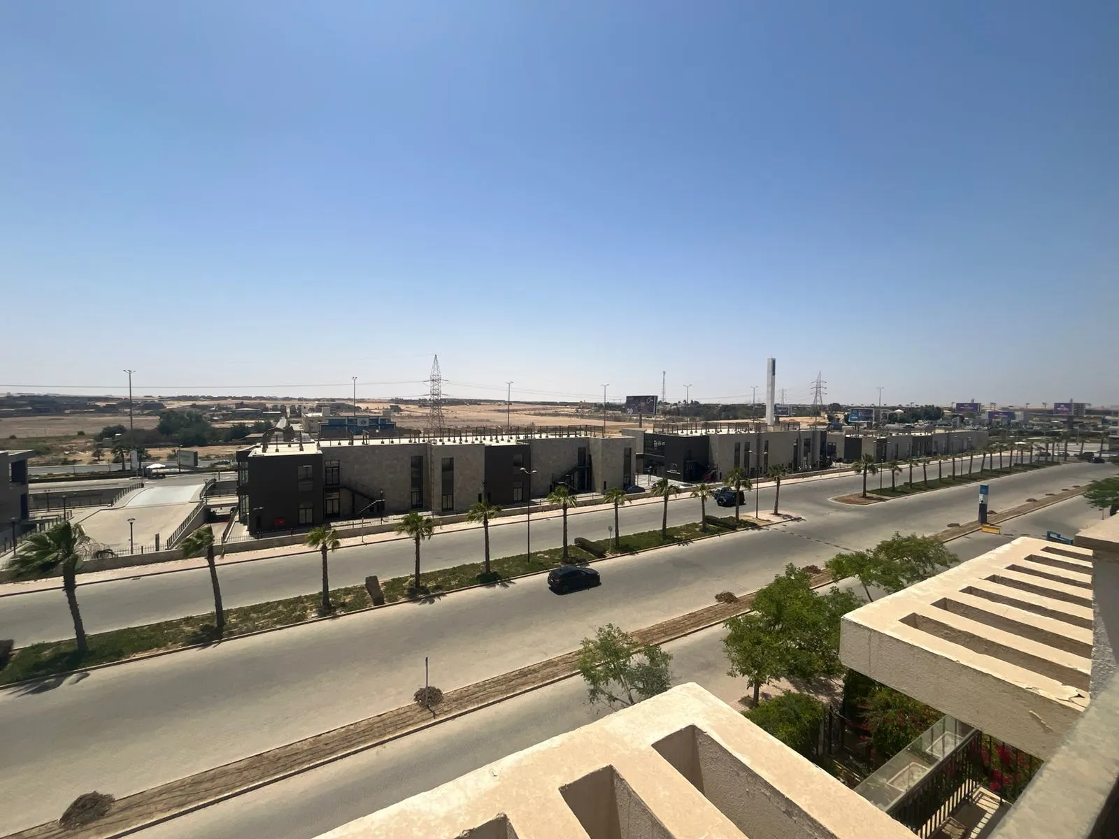  للبيع في ويست تاون ريزيدنس في  بمساحة 0 م² تتكون من 0 غرف