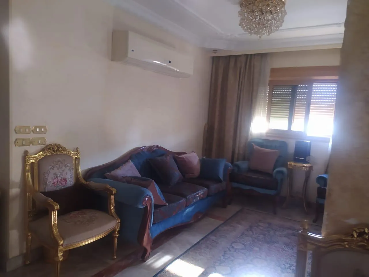 for sale in Beverly Hills in of 0 m² with 0 bedrooms