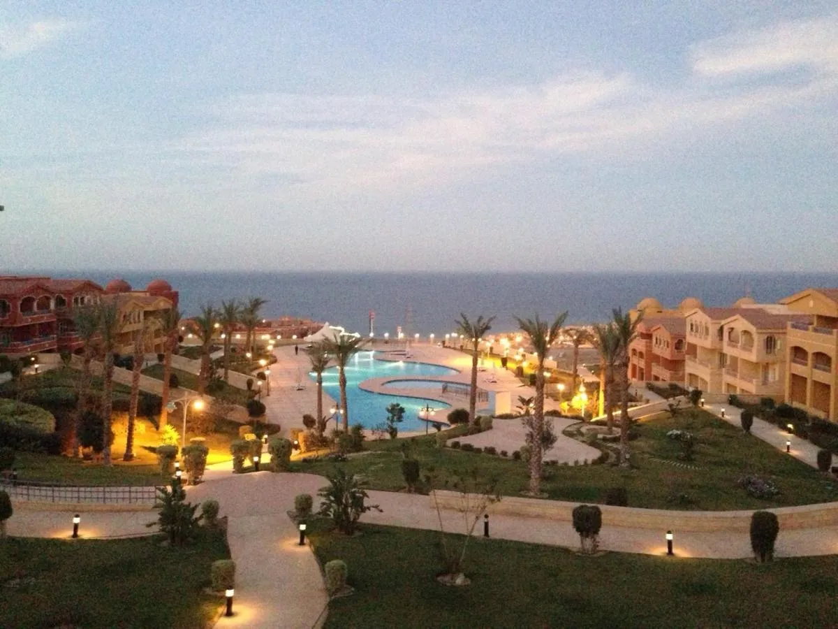 Chalet for sale in Porto Sokhna in Ain Sokhna of 0 m² with 1 bedrooms