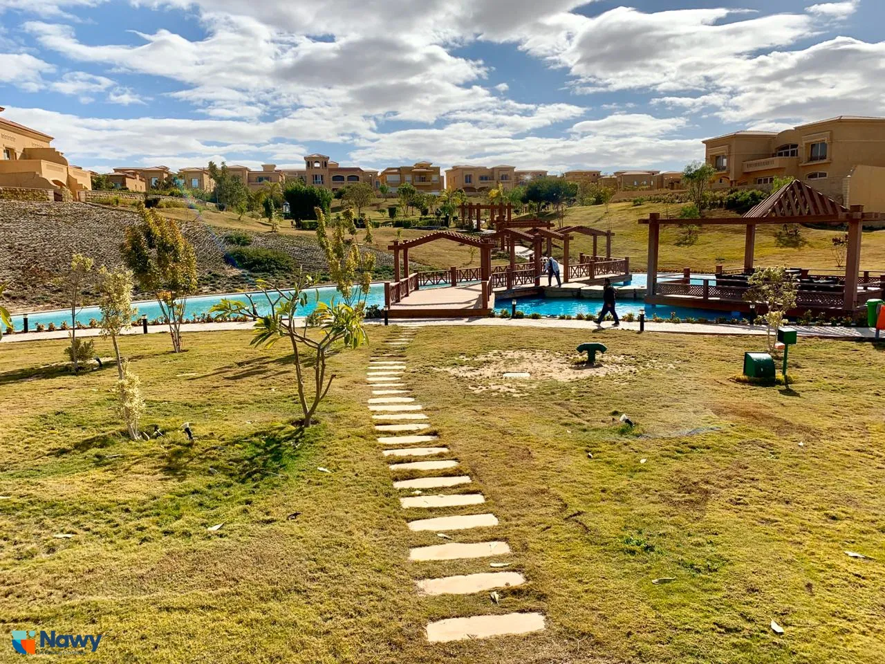 فيلا للبيع في رويال ميدوز الشيخ زايد في الشيخ زايد بمساحة 0 م² تتكون من 4 غرف