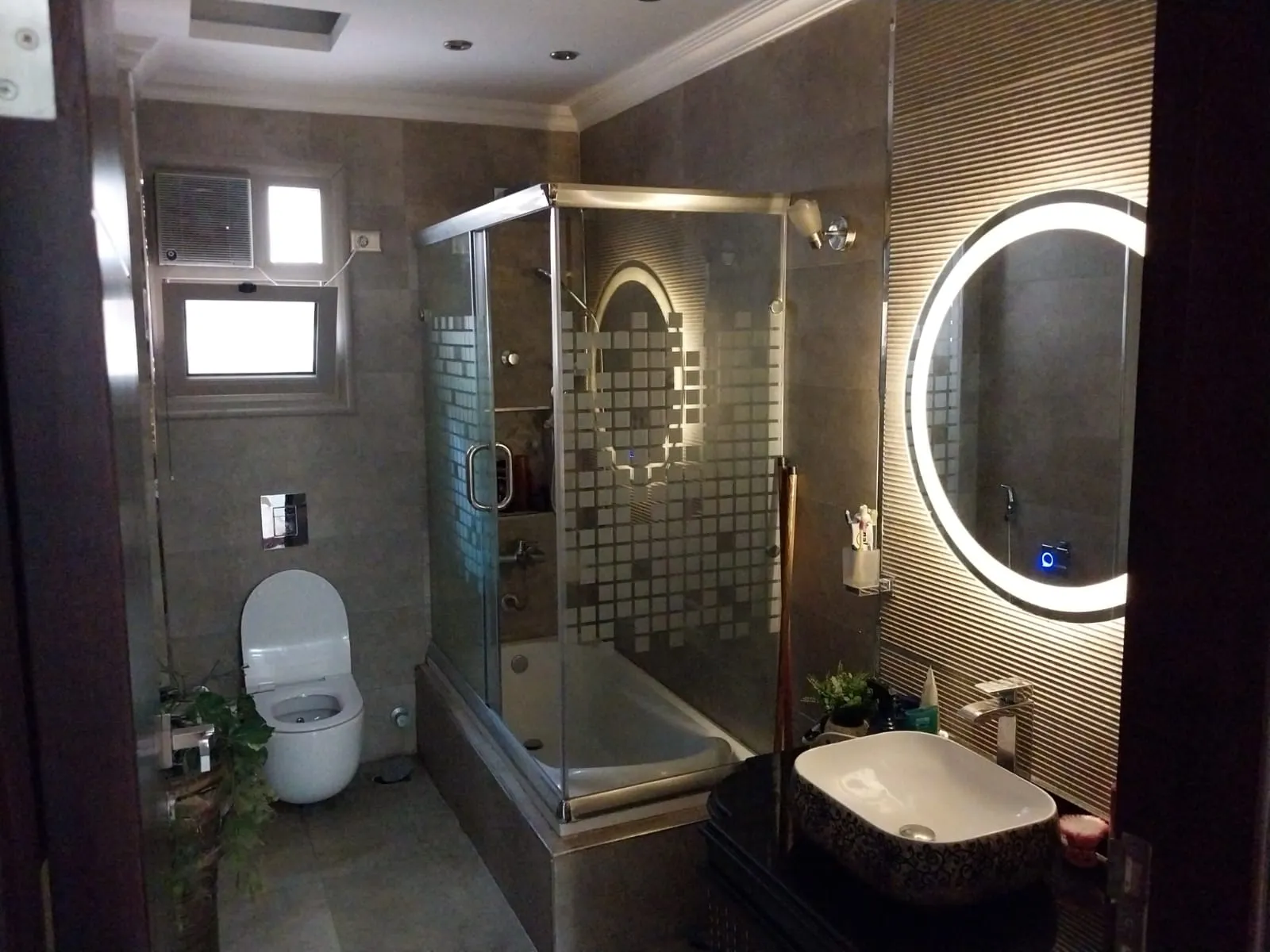  للبيع في  جاليريا ريزيدنس في  بمساحة 0 م² تتكون من 0 غرف