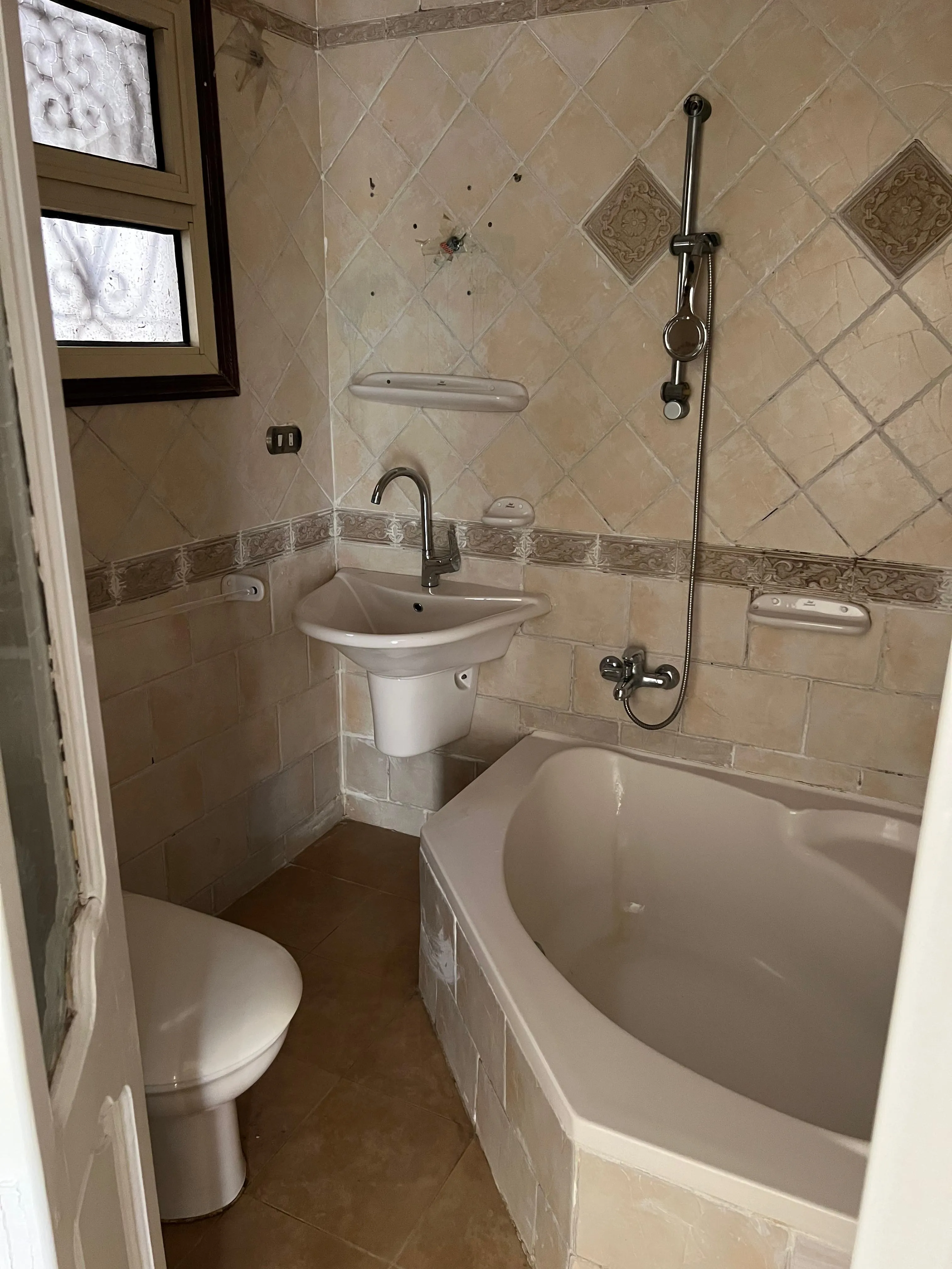  for sale in Hadayek el Mohandesin in  of 0 m² with 0 bedrooms