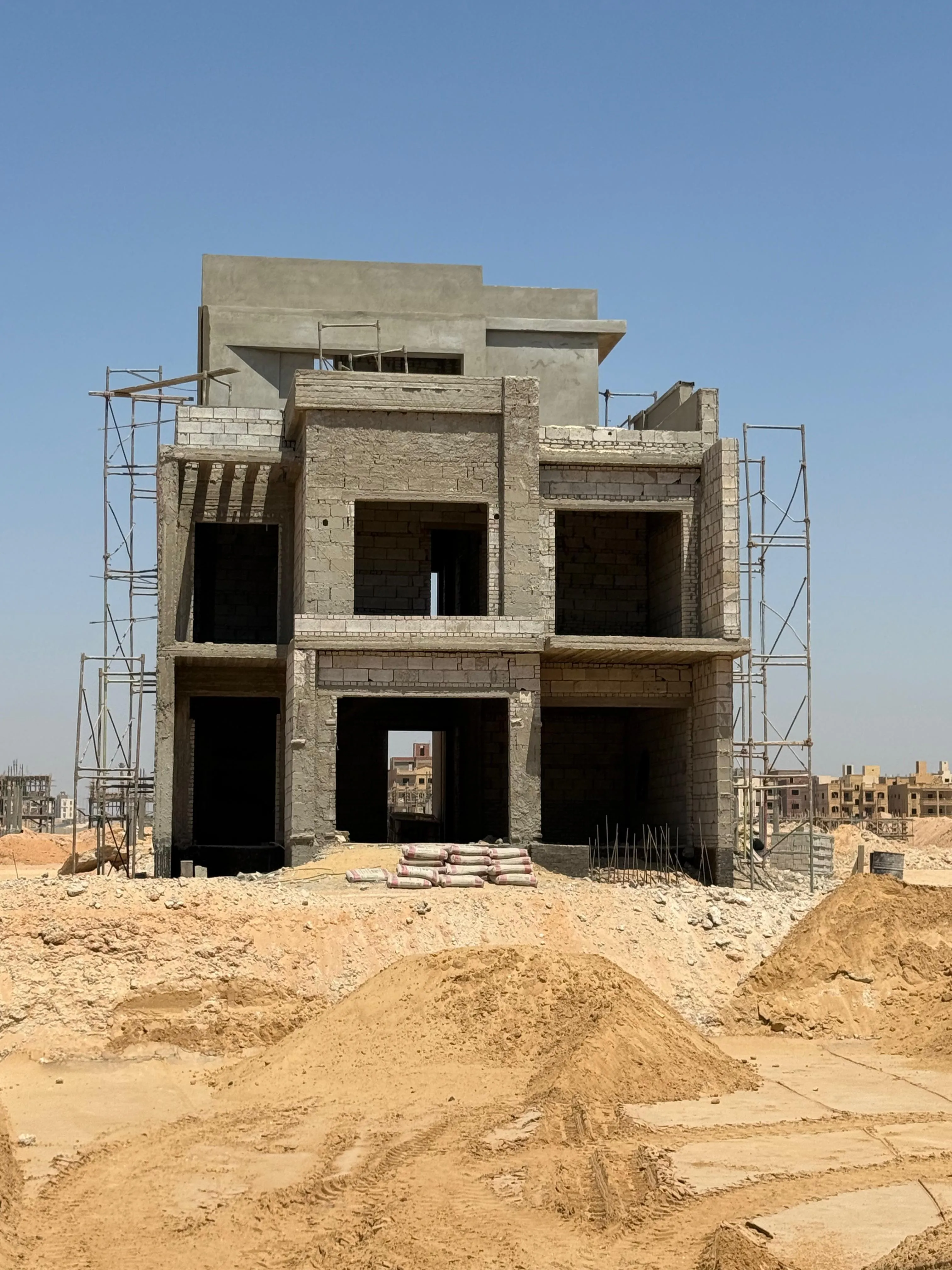  للبيع في نيوم أكتوبر في  بمساحة 0 م² تتكون من 0 غرف