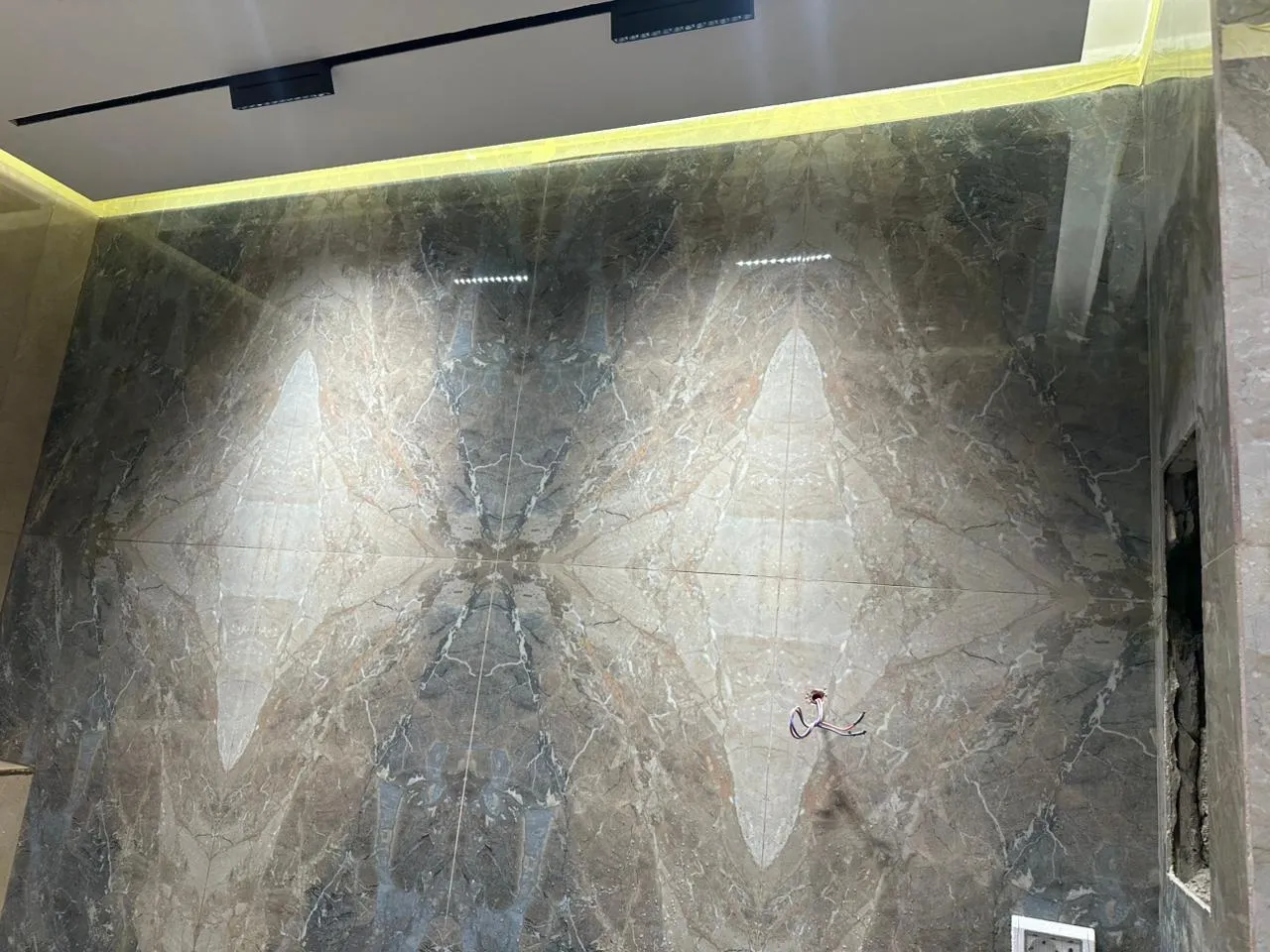  للبيع في إيتابا  في  بمساحة 0 م² تتكون من 0 غرف