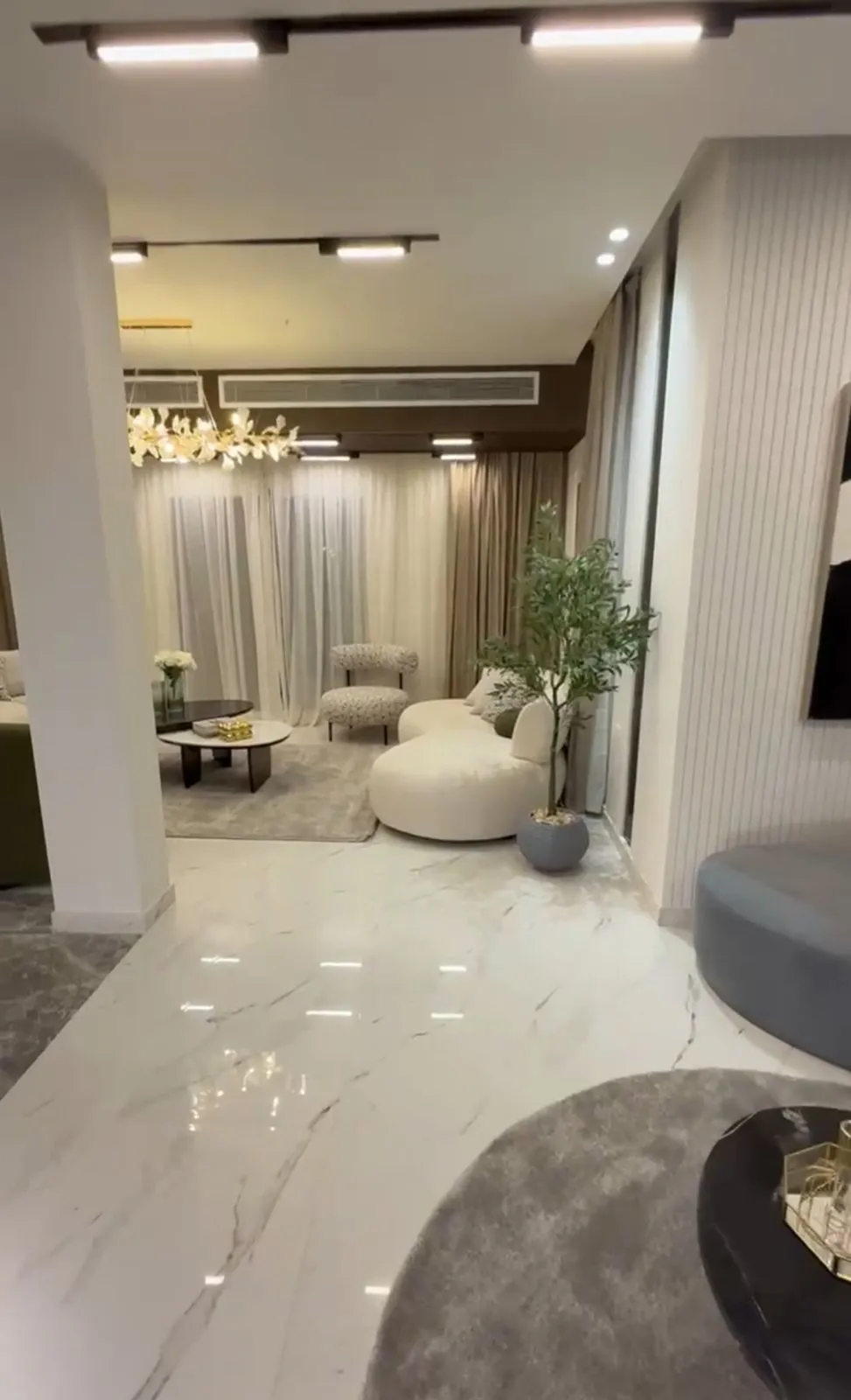  للبيع في ماونتن فيو تشيل أوت بارك في  بمساحة 0 م² تتكون من 0 غرف