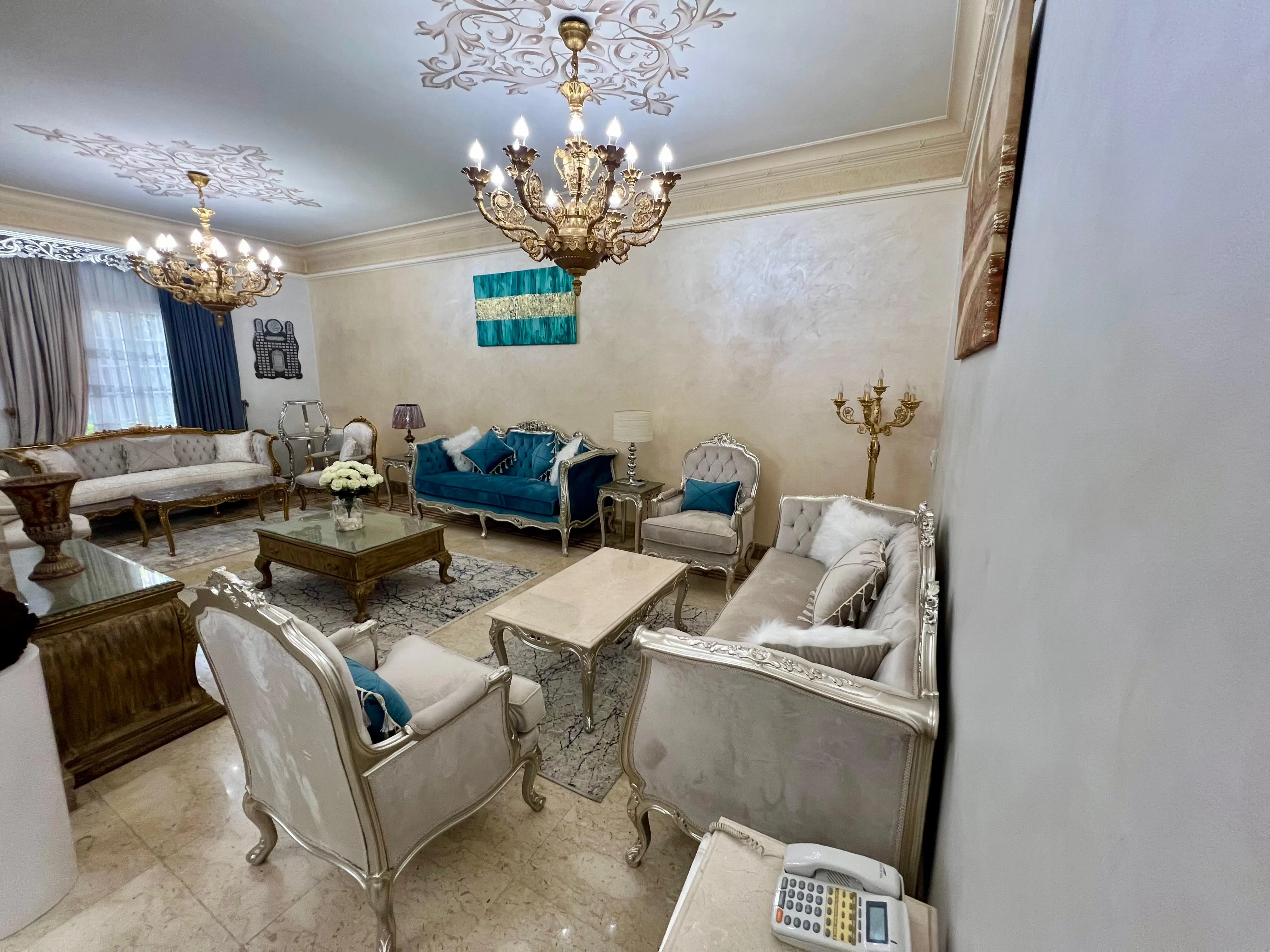  للبيع في الروضة في  بمساحة 0 م² تتكون من 0 غرف