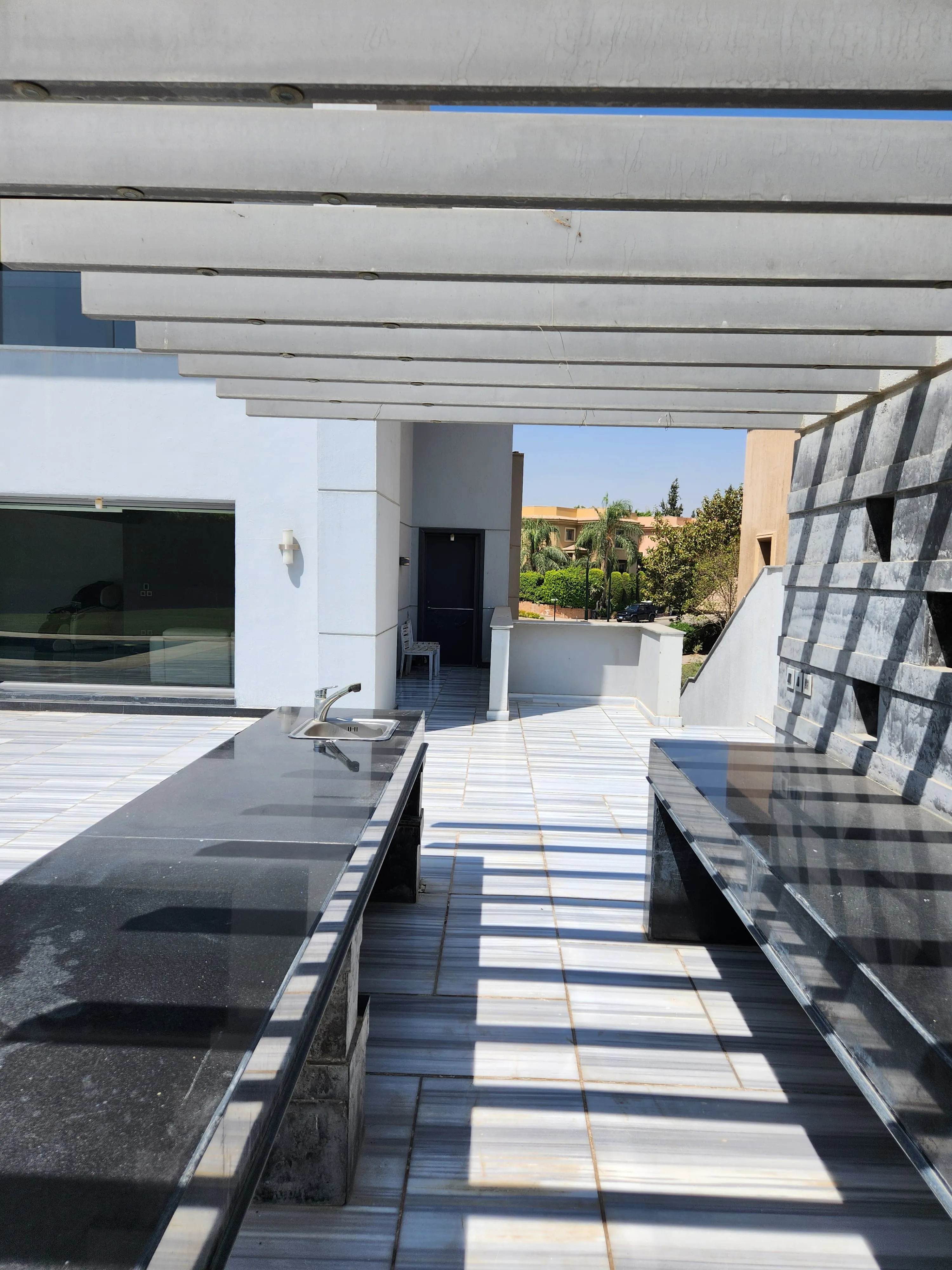  للبيع في قطامية هايتس في  بمساحة 0 م² تتكون من 0 غرف