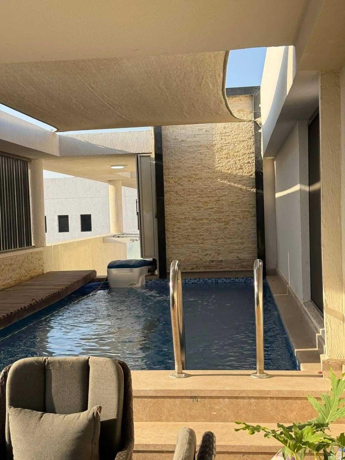  للبيع في ليك فيو ريزيدنس في  بمساحة 0 م² تتكون من 0 غرف