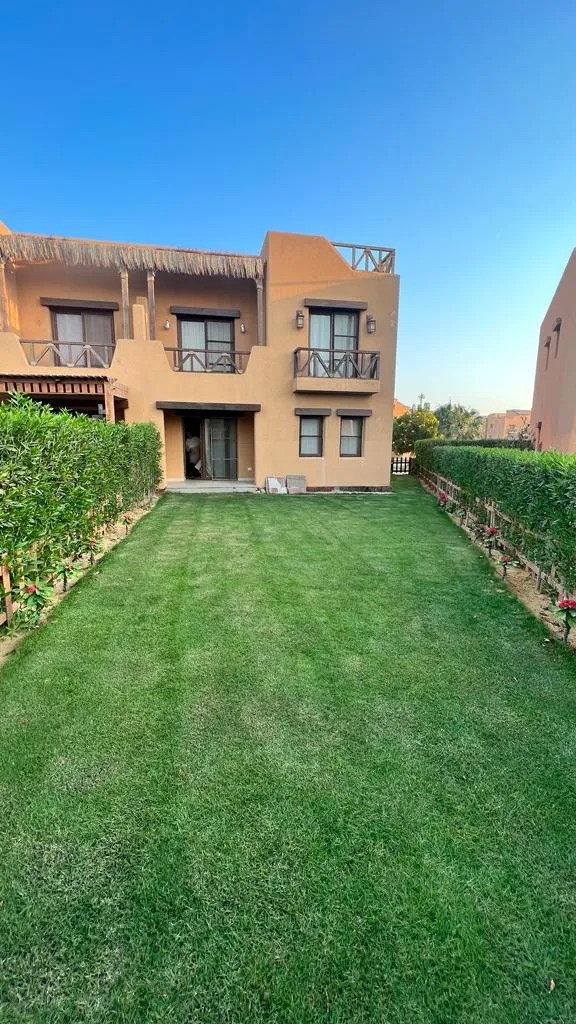  للبيع في ماونتن فيو السخنة في  بمساحة 0 م² تتكون من 0 غرف