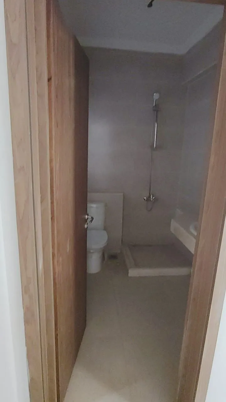 شقة للبيع في مدينتي في مدينتي بمساحة 131 م² تتكون من 3 غرف