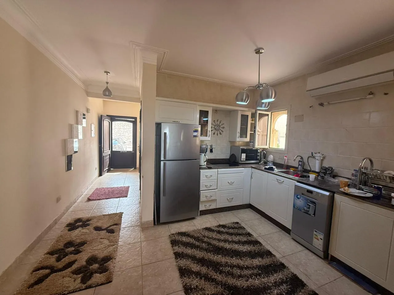 تاون هاوس للبيع في لا فيستا 2  في العين السخنة بمساحة 170 م² تتكون من 3 غرف