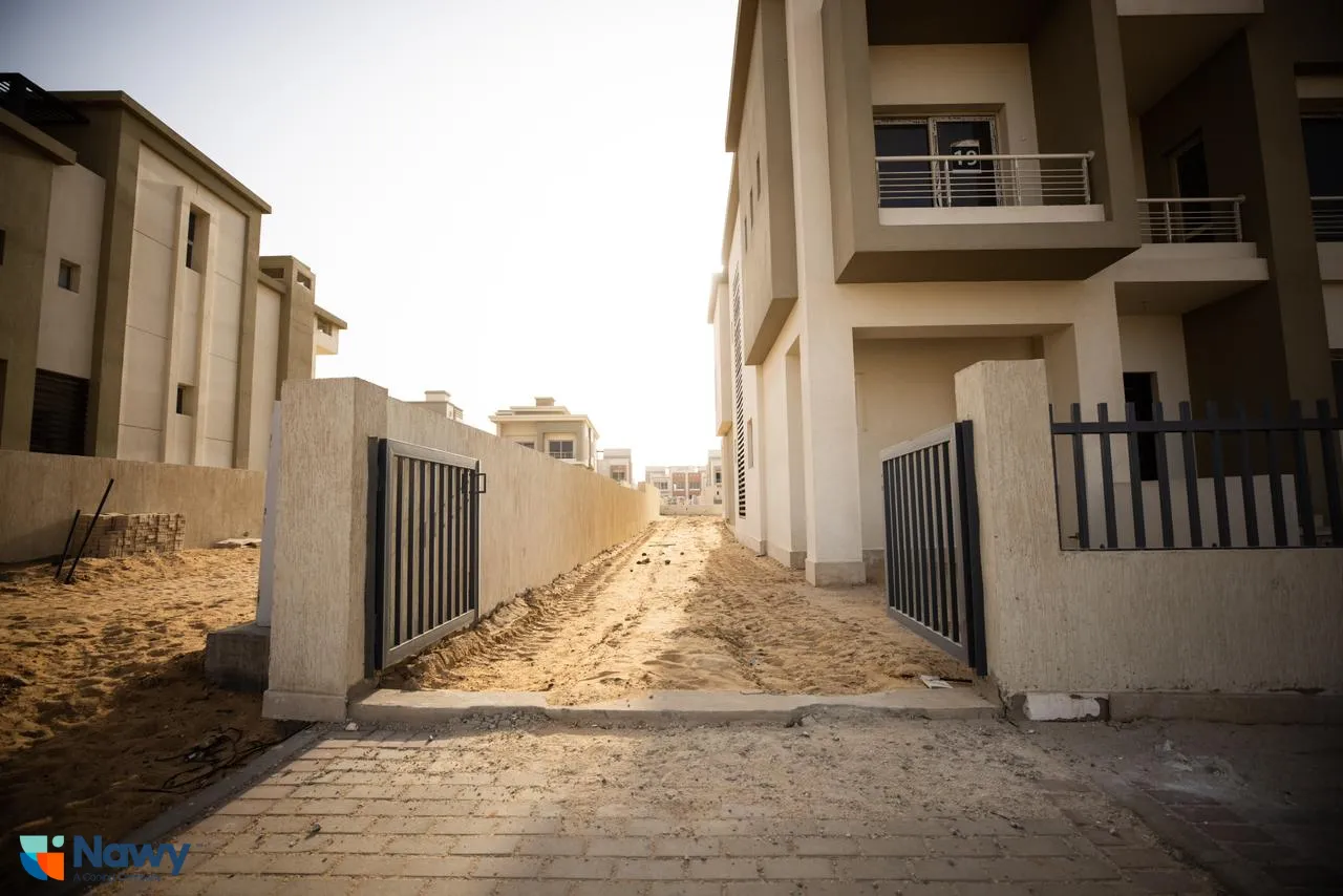 Villa for sale in Cairo Festival City in New Cairo of 420 m² with 4 bedrooms