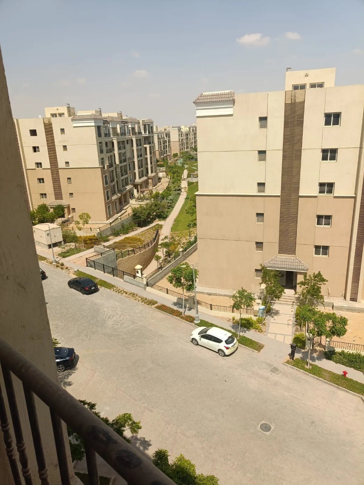 شقة للبيع في سراي في القاهرة الجديدة بمساحة 164 م² تتكون من 3 غرف