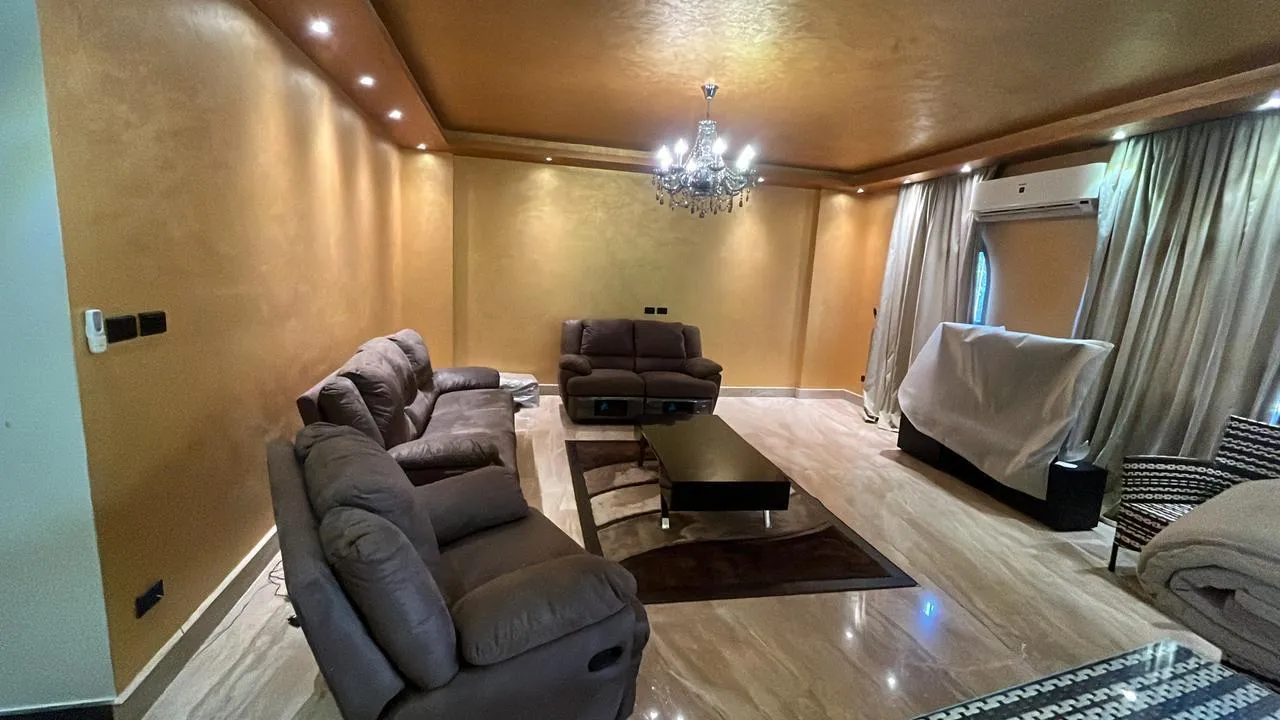 شقة للبيع في الرحاب في القاهرة الجديدة بمساحة 137 م² تتكون من 2 غرف