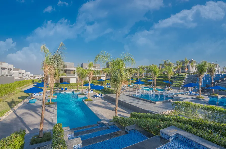 توين هاوس للبيع في الباتيو زهراء في مدينة السادس من أكتوبر بمساحة 244 م² تتكون من 4 غرف