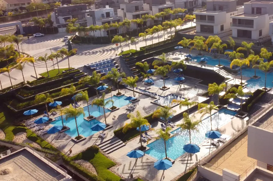 توين هاوس للبيع في الباتيو زهراء في مدينة السادس من أكتوبر بمساحة 244 م² تتكون من 4 غرف