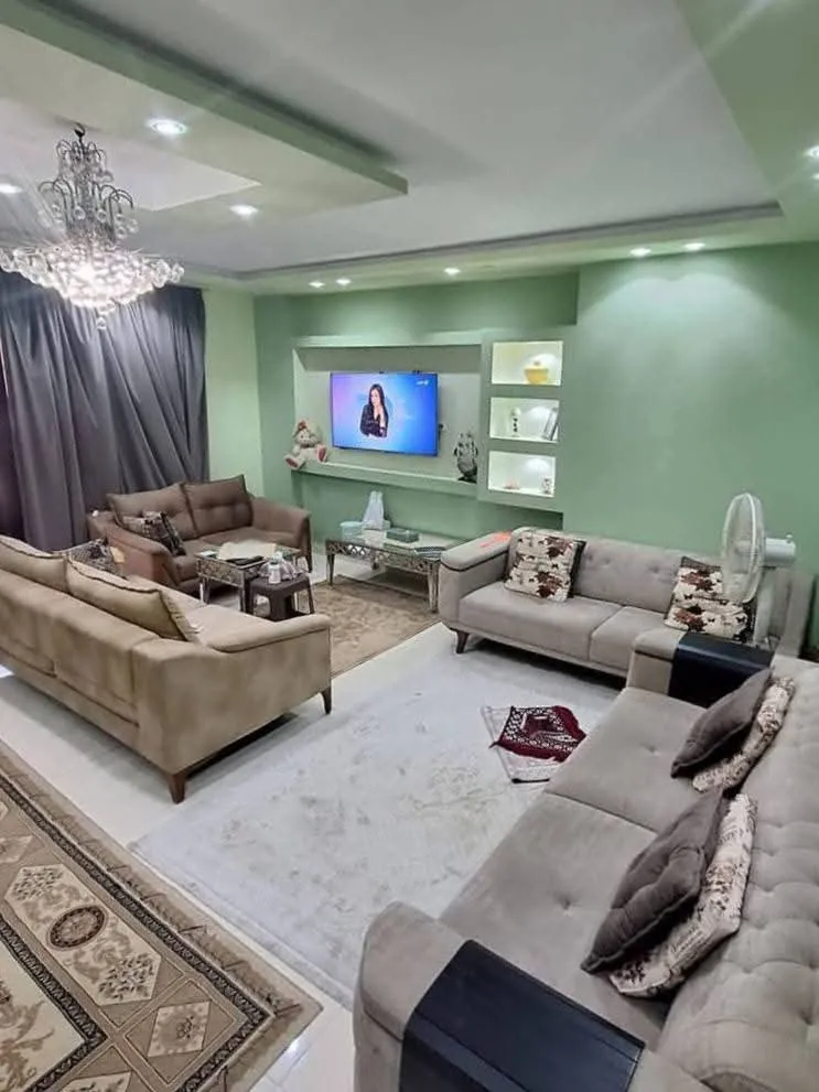 Apartment for sale in El Rehab in New Cairo of 110 m² with 2 bedrooms