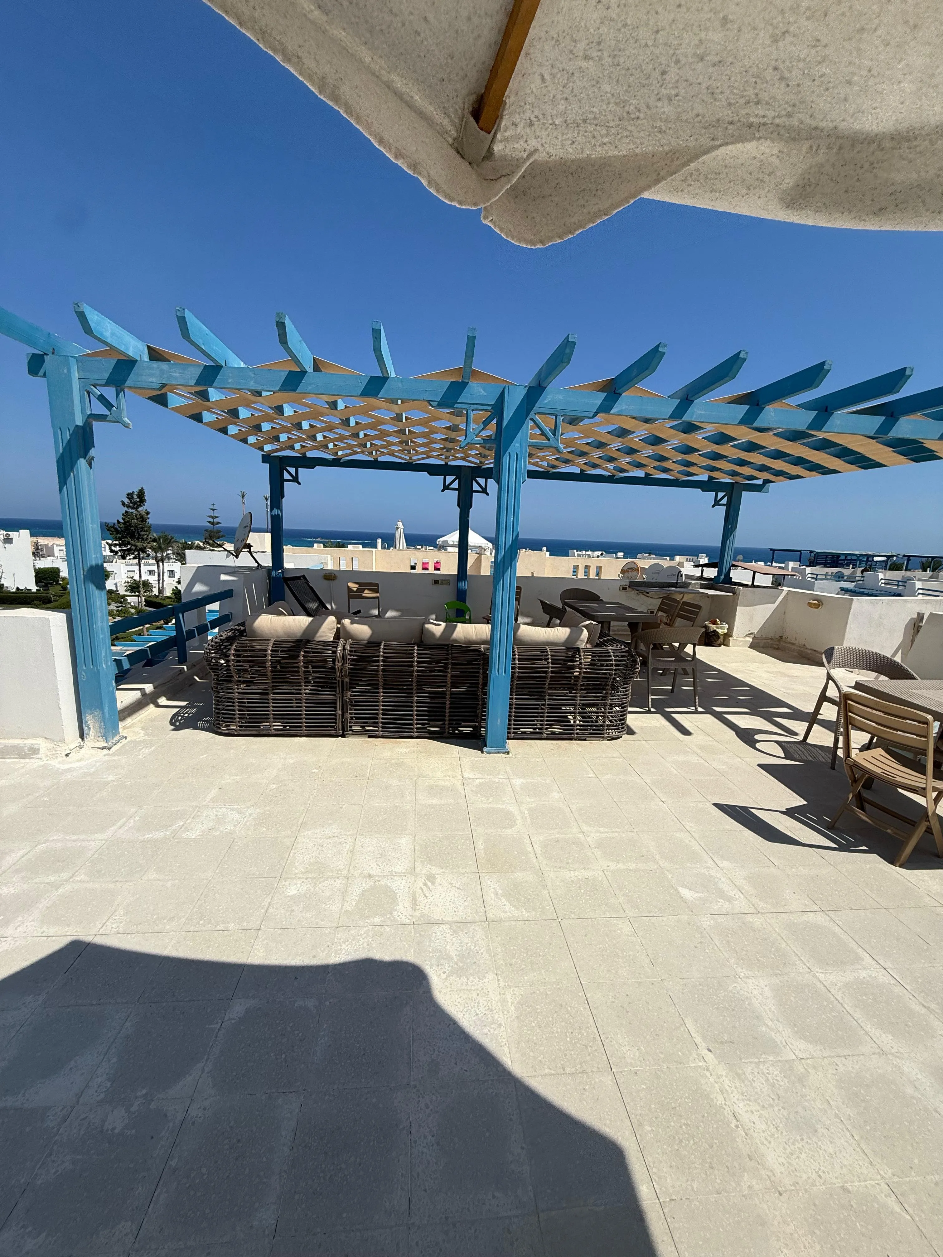 شاليه للبيع في ماونتن فيو رأس الحكمة في رأس الحكمة بمساحة 112 م² تتكون من 3 غرف