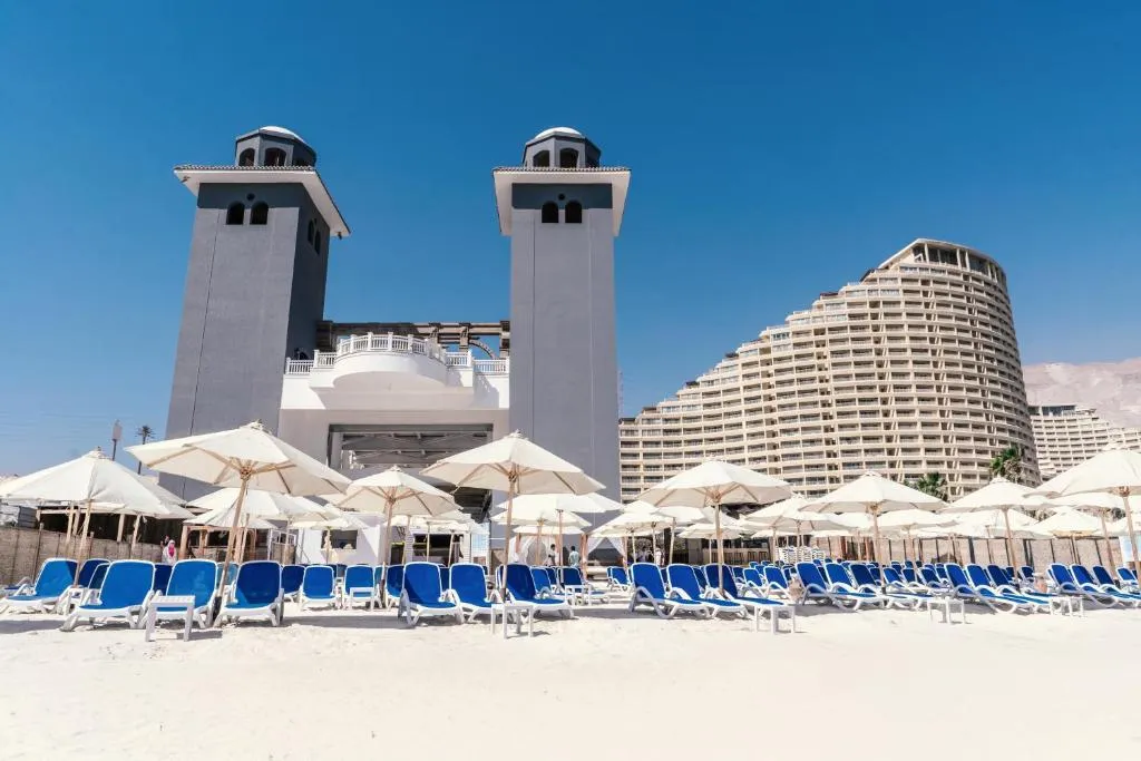 Chalet for sale in Porto Sokhna in Ain Sokhna of 100 m² with 2 bedrooms