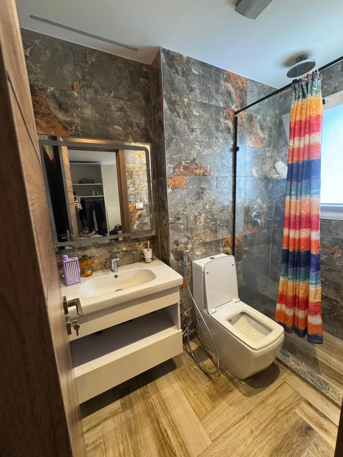 توين هاوس للبيع في ماونتن فيو رأس الحكمة في رأس الحكمة بمساحة 155 م² تتكون من 3 غرف