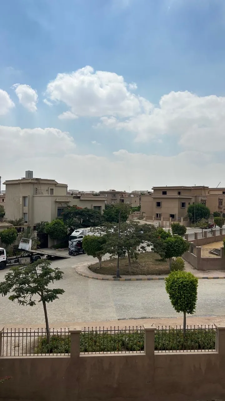 توين هاوس للبيع في ريحانة في مدينة السادس من أكتوبر بمساحة 0 م² تتكون من 5 غرف