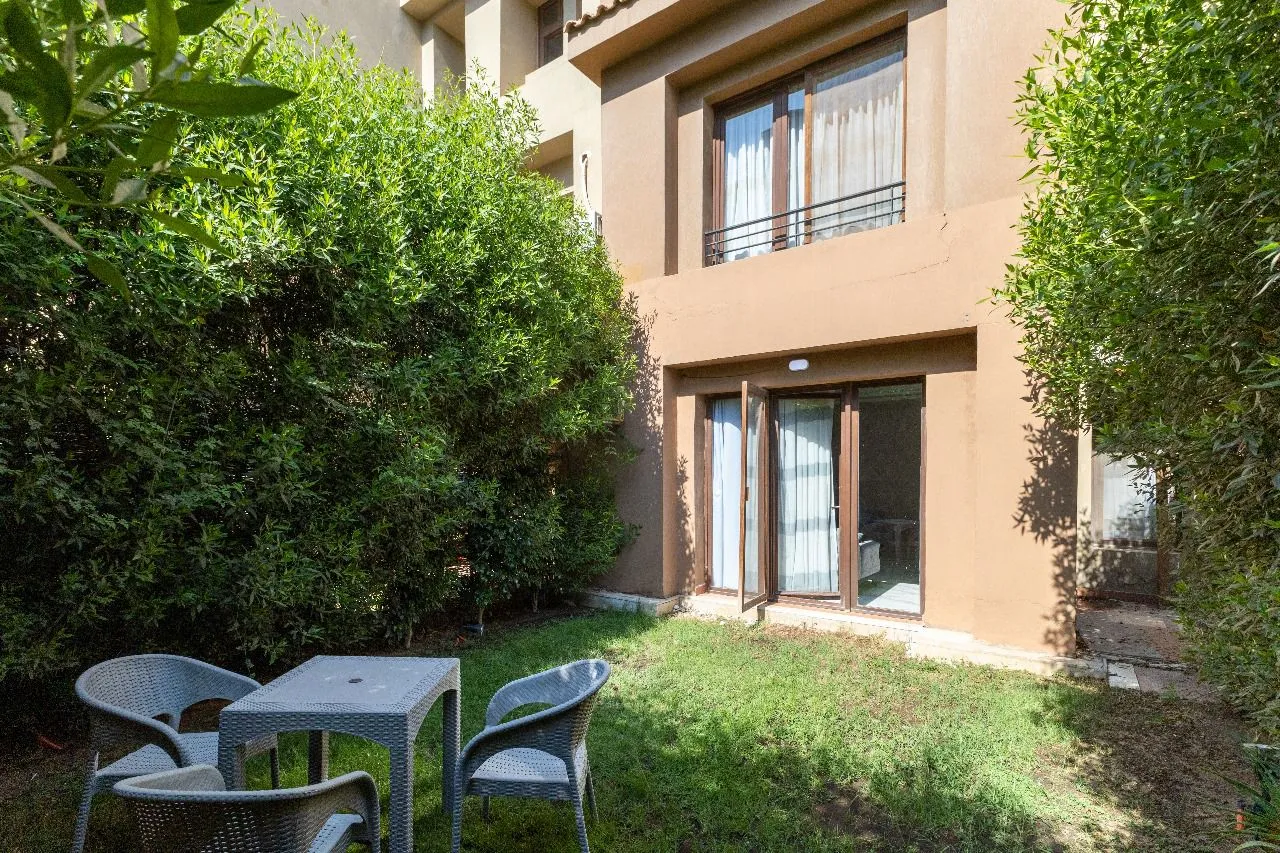 Duplex for sale in Casa in 6th of October City of 240 m² with 4 bedrooms