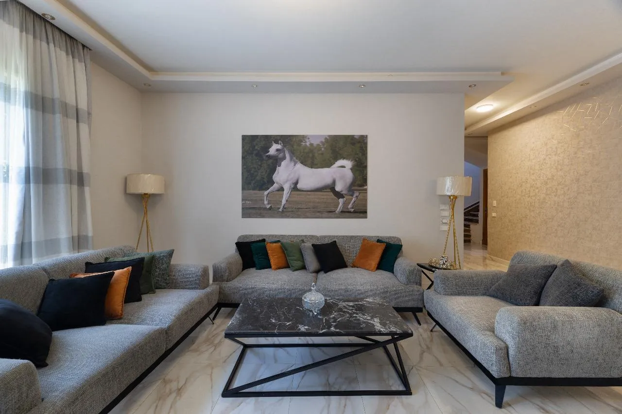 Duplex for sale in Casa in 6th of October City of 240 m² with 4 bedrooms