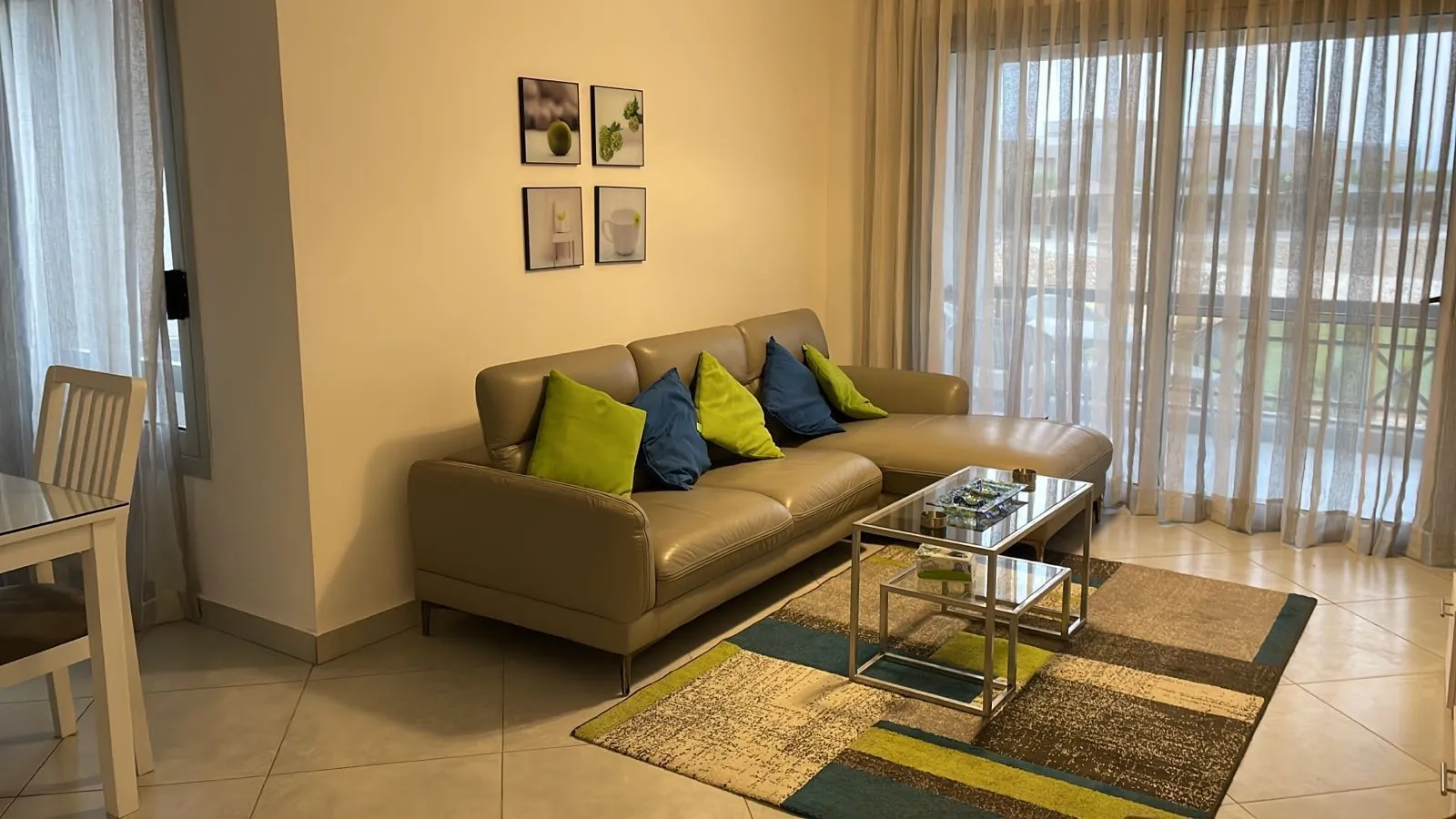 بنتهاوس للبيع في عين باي  في العين السخنة بمساحة 110 م² تتكون من 2 غرف