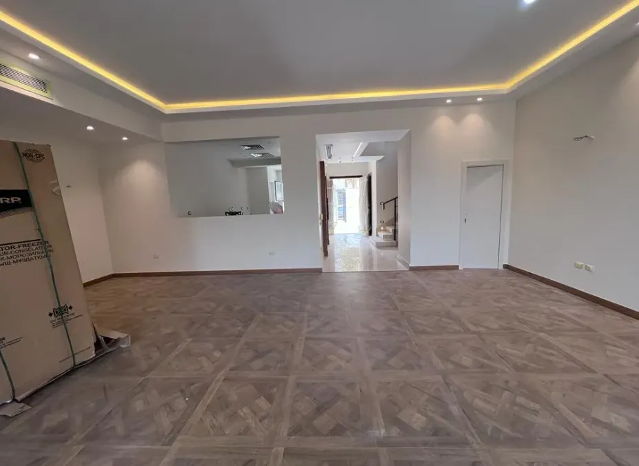 Townhouse for sale in Westown Residences in El Sheikh Zayed of 333 m² with 4 bedrooms