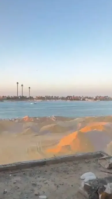 فيلا للبيع في مارينا 8 في الساحل الشمالي بمساحة 418 م² تتكون من 5 غرف