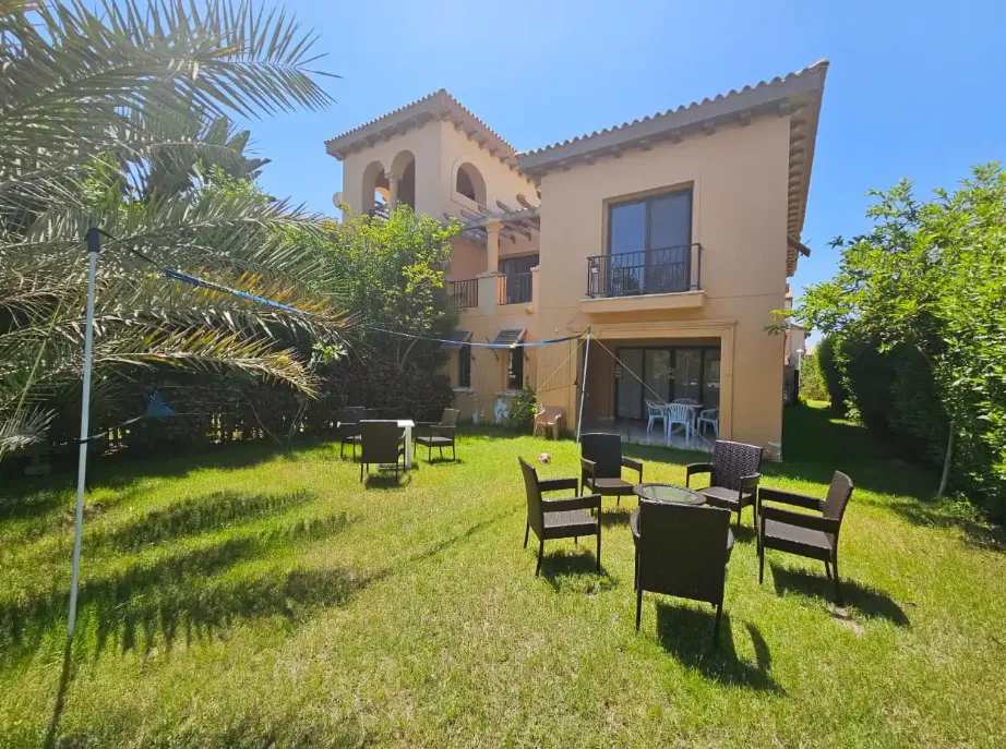 Townhouse for sale in Marassi in Sidi Abdel Rahman of 334 m² with 3 bedrooms