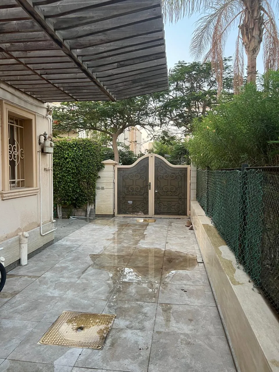  للبيع في جرينز في  بمساحة 0 م² تتكون من 0 غرف
