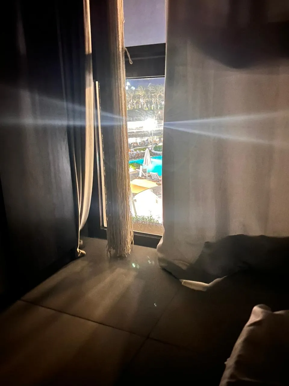 شاليه للبيع في مراسي في سيدي عبد الرحمن بمساحة 76 م² تتكون من 1 غرف