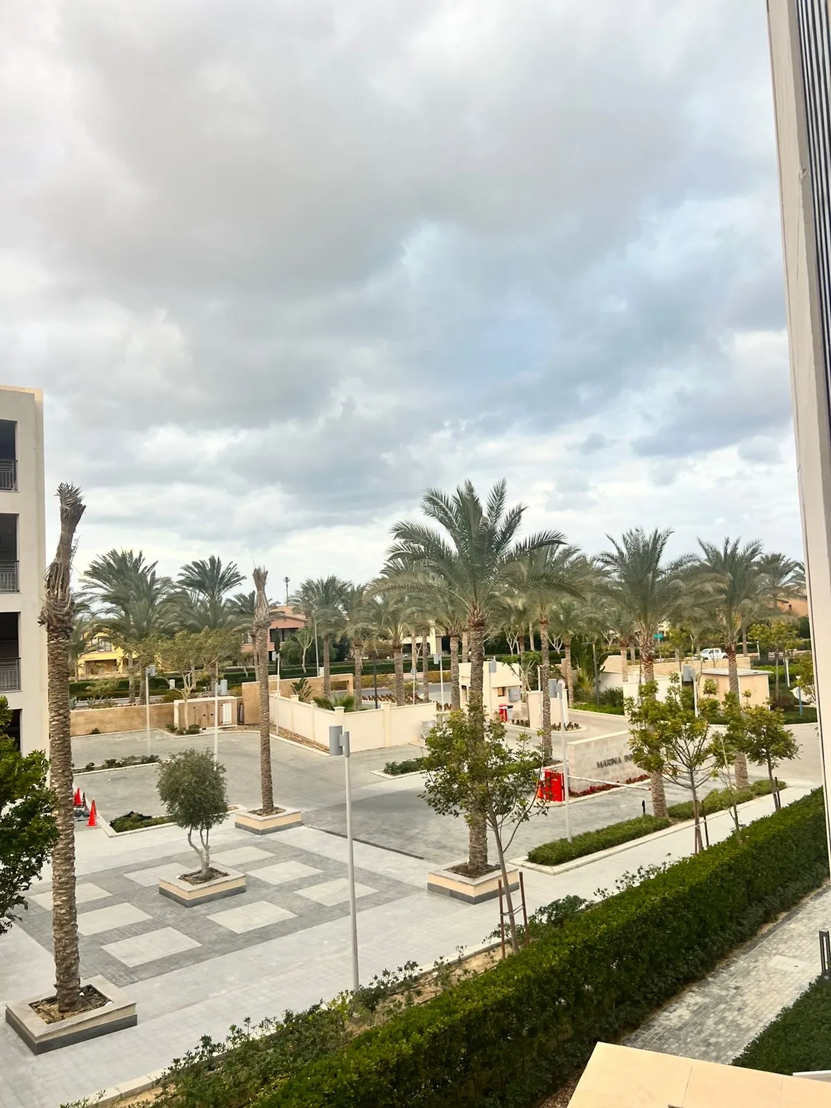 شاليه للبيع في مراسي في سيدي عبد الرحمن بمساحة 76 م² تتكون من 1 غرف