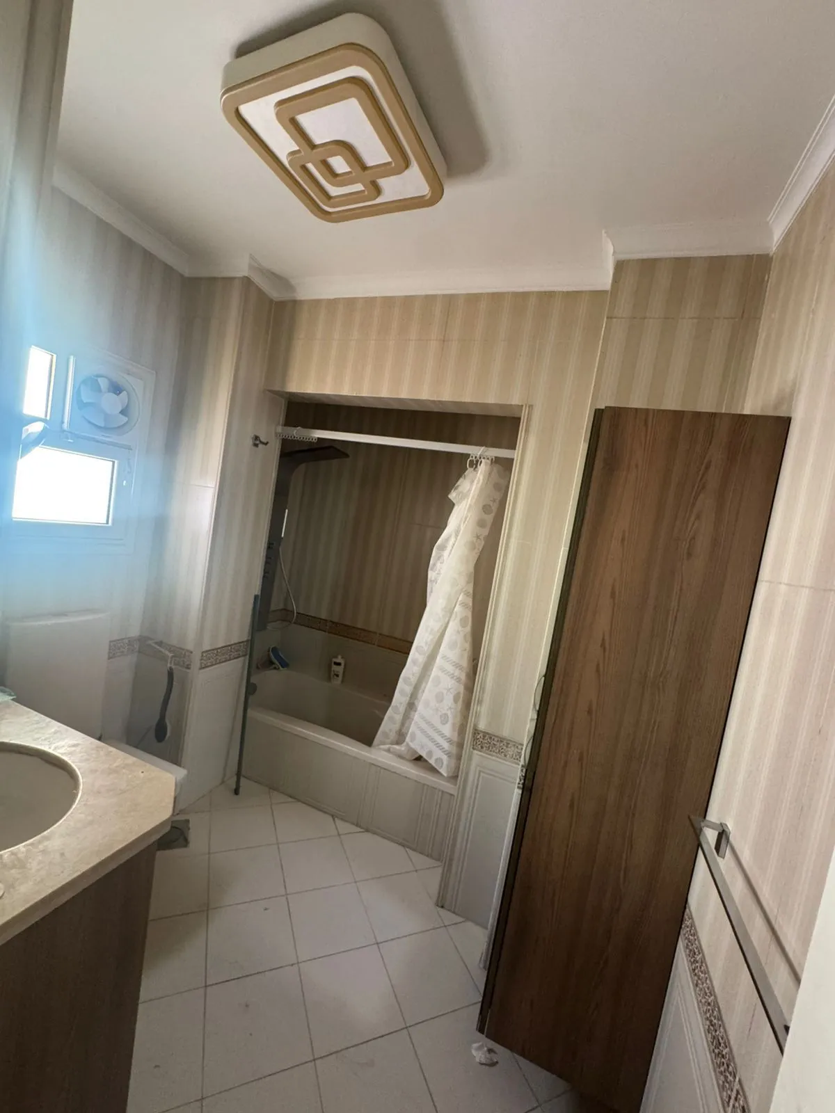 Apartment for sale in Dream Land in 6th of October City of 266 m² with 4 bedrooms