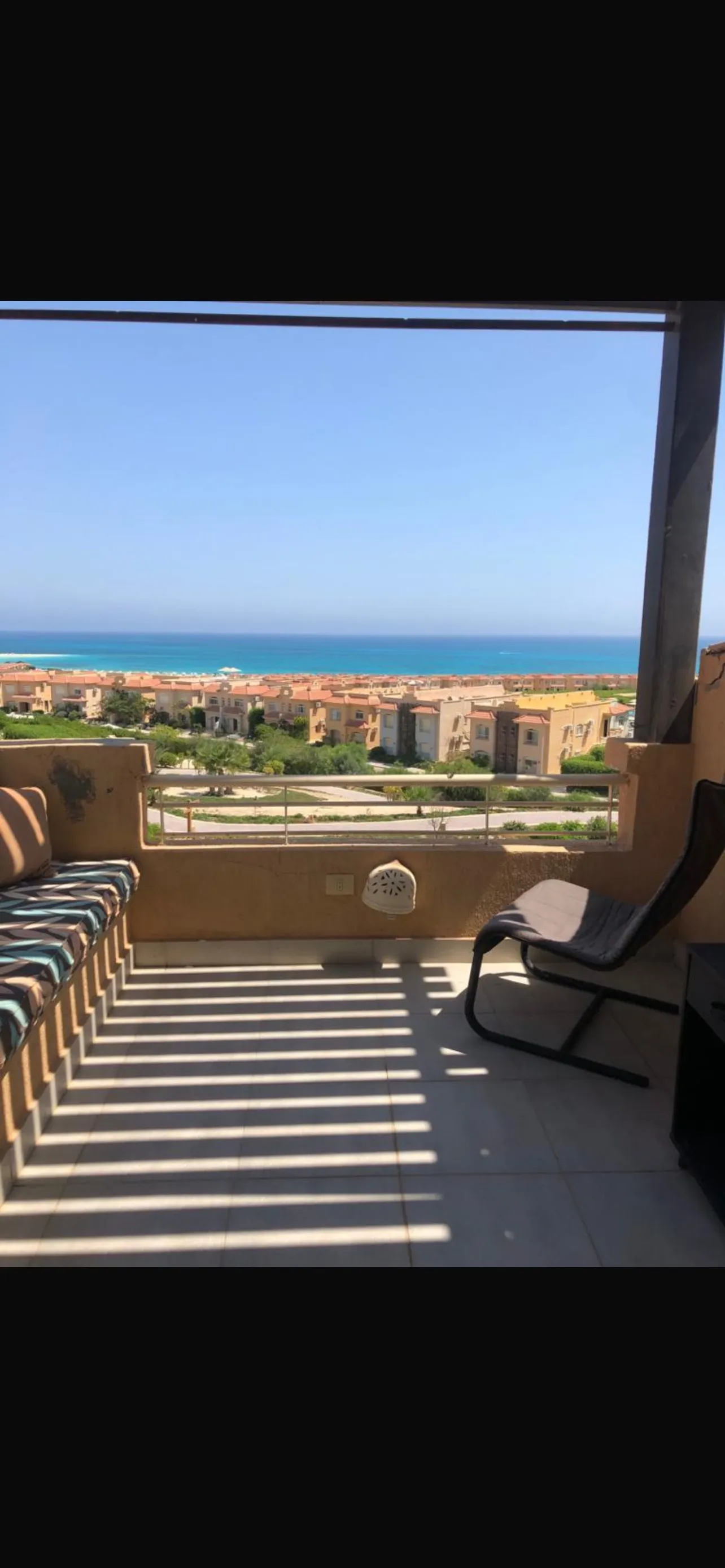 تاون هاوس للبيع في تلال الساحل الشمالي في سيدي عبد الرحمن بمساحة 0 م² تتكون من 4 غرف