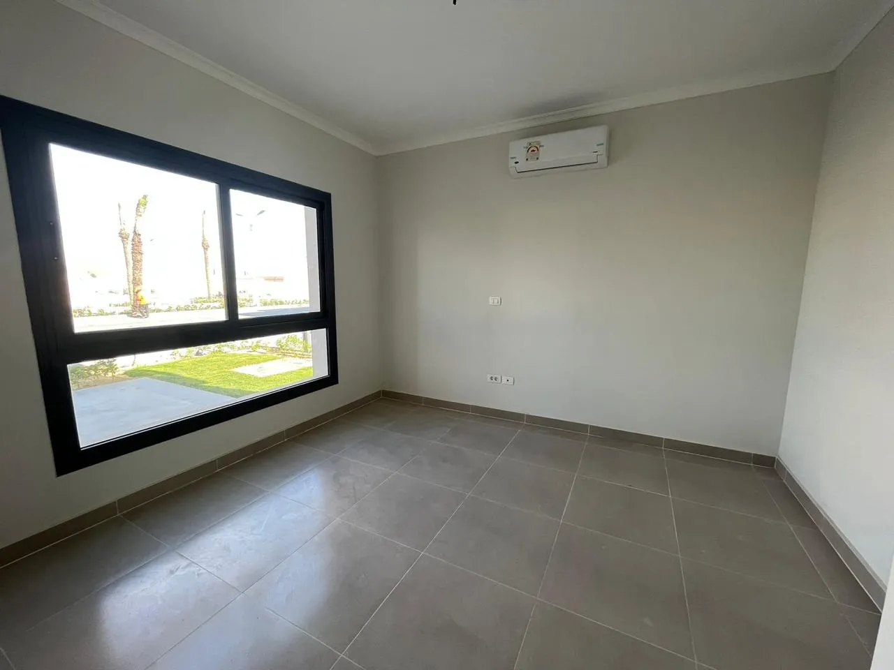 شاليه للبيع في جايا في رأس الحكمة بمساحة 121 م² تتكون من 2 غرف