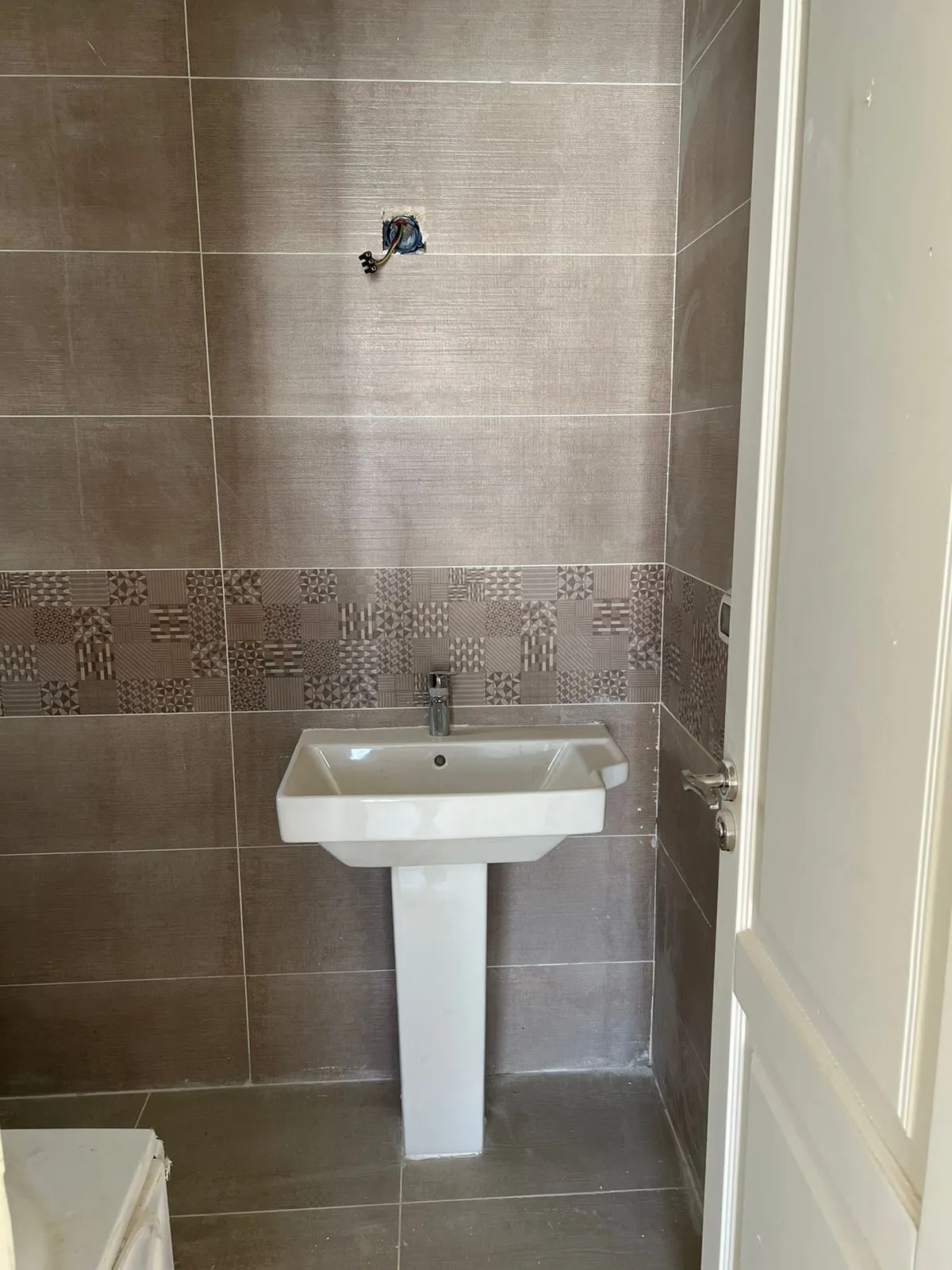 شقة للبيع في سيلييا في العاصمة الإدارية الجديدة بمساحة 158 م² تتكون من 3 غرف