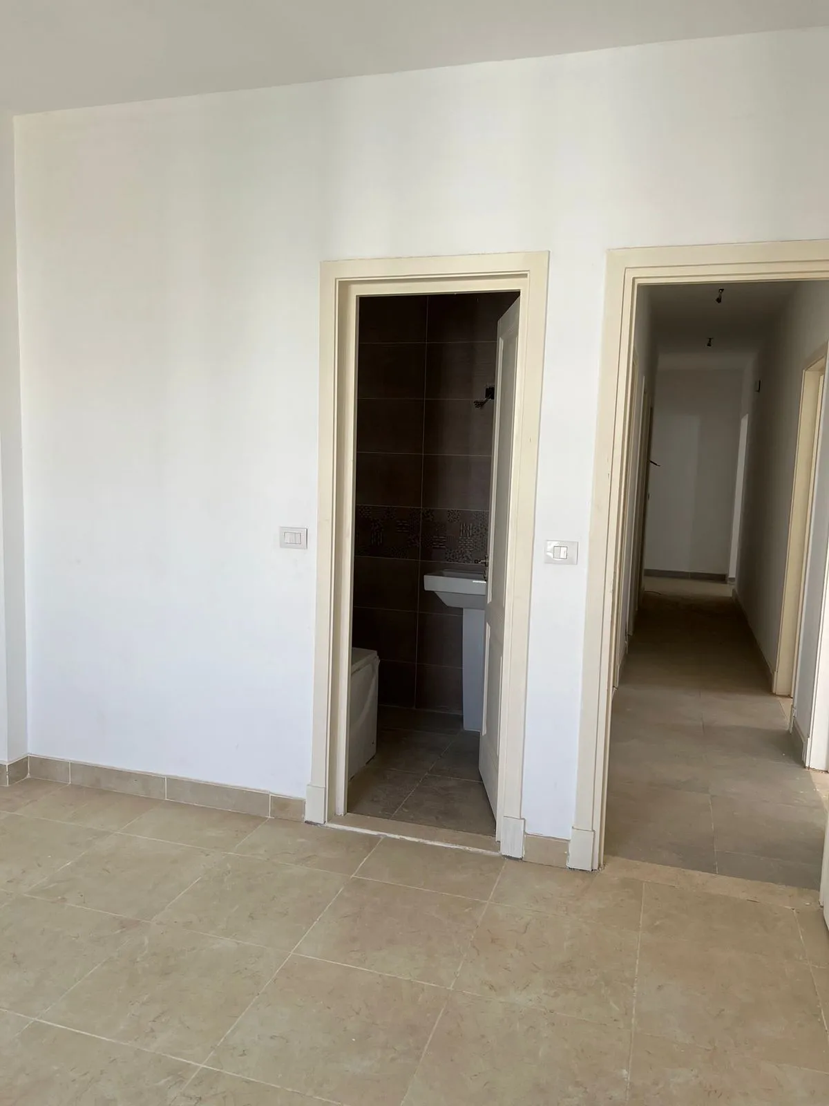 شقة للبيع في سيلييا في العاصمة الإدارية الجديدة بمساحة 158 م² تتكون من 3 غرف