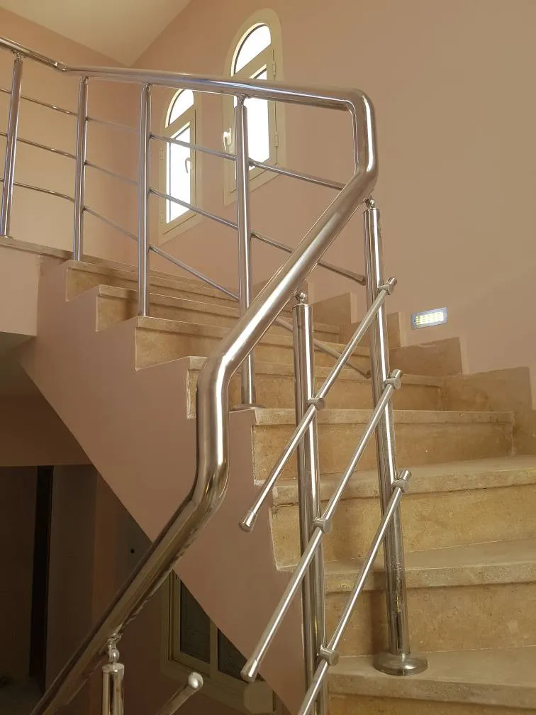 فيلا للبيع في لافيستا جاردنز في العين السخنة بمساحة 400 م² تتكون من 5 غرف