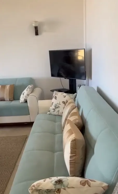 فيلا للبيع في أمواج في سيدي عبد الرحمن بمساحة 300 م² تتكون من 4 غرف