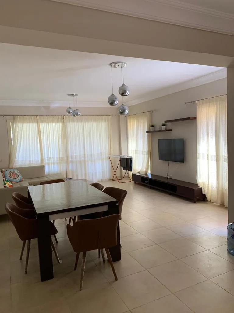  للبيع في لافيستا باي في  بمساحة 0 م² تتكون من 0 غرف