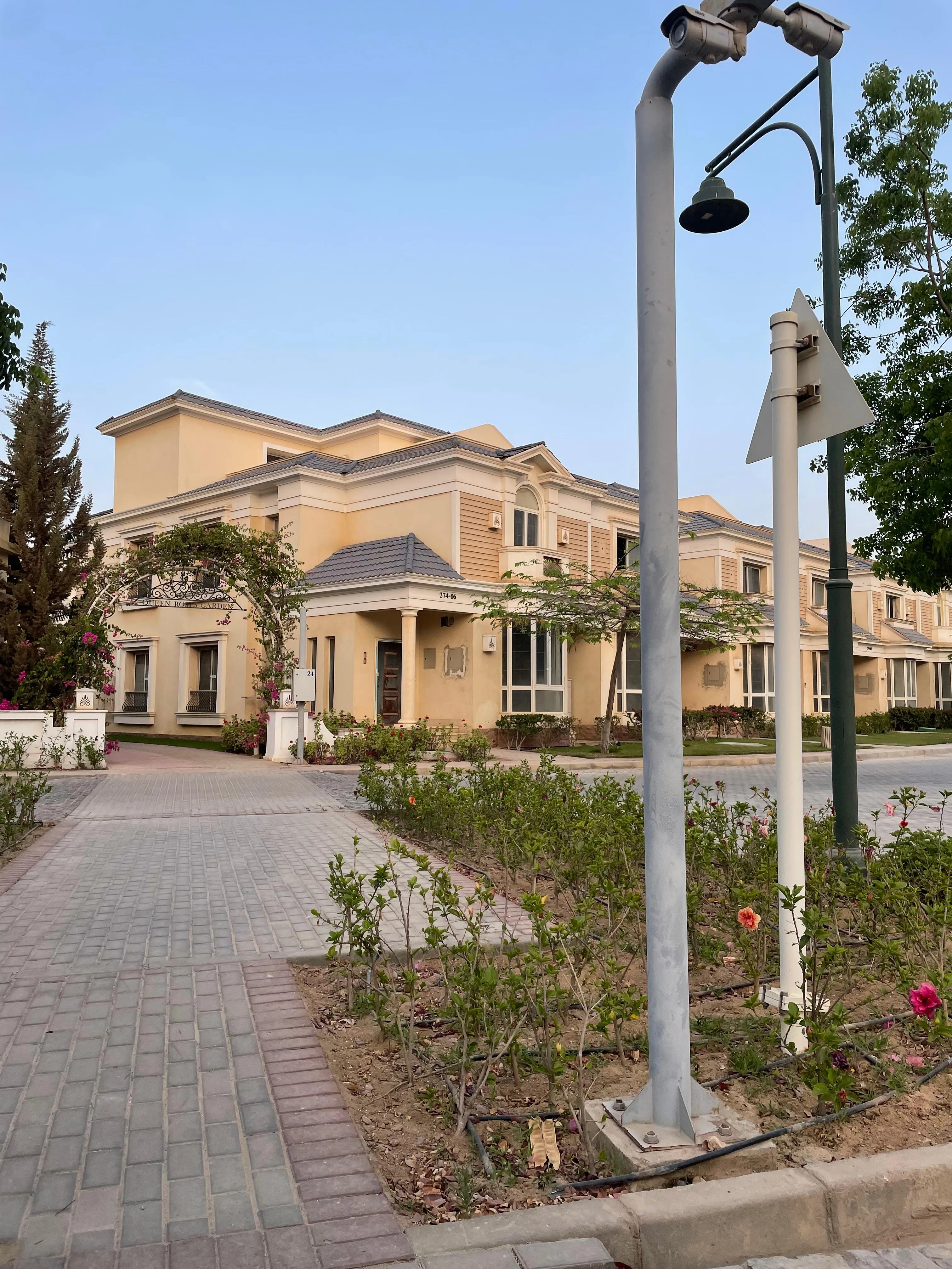  للبيع في ماونتن فيو هايد بارك في  بمساحة 0 م² تتكون من 0 غرف