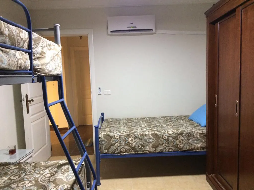  للبيع في بلو باى في  بمساحة 0 م² تتكون من 0 غرف